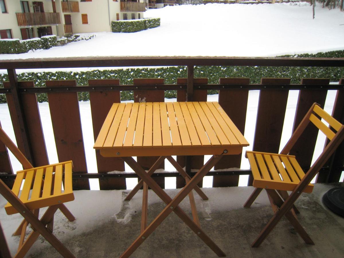 Appartement Au Pied Des Pistes, Avec Vue Sur La Montagne Берне Екстер'єр фото